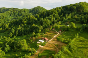 La Cabană, Corbeni